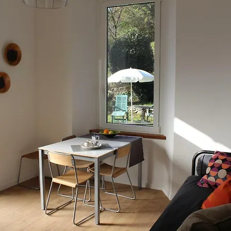 Semesterbostad Atelier 55 Casa Arte E Natura Como